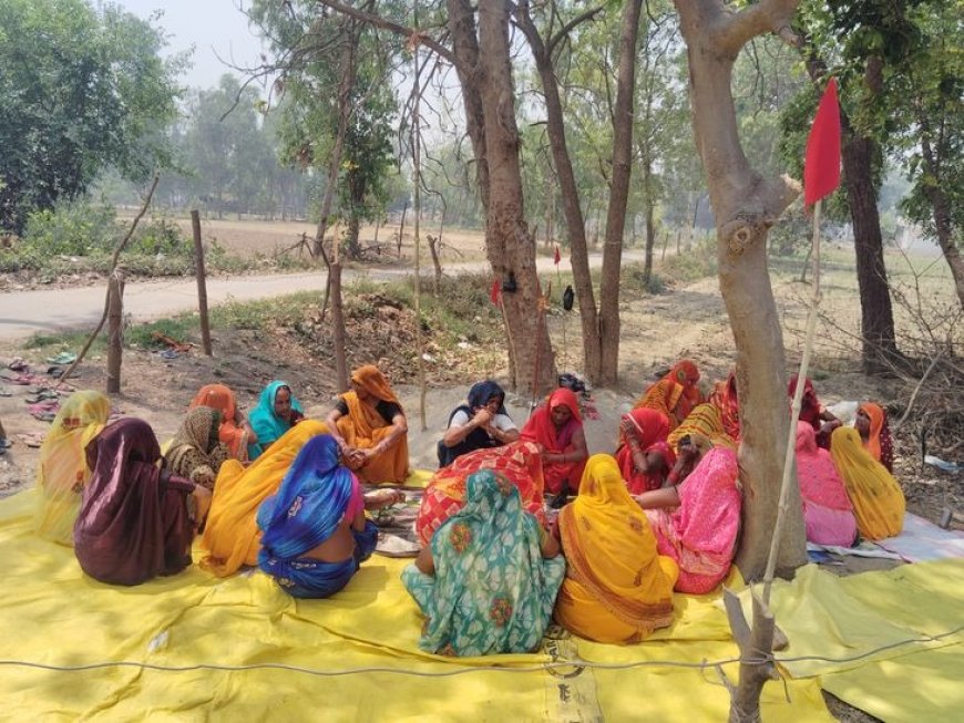 अयोध्या के मजनाई गांव में 2100 महिलाओं का सामूहिक ‘दुःख दुरिया’ आयोजन, भक्ति और उत्साह का दिखा अद्भुत संगम