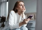 डिजिटल डिटॉक्स: मोबाइल की लत से छुटकारा पाने और मानसिक सेहत सुधारने का आसान तरीका