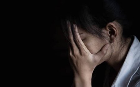 शादी से इनकार पर थाने में युवती ने खाया जहर, न्याय न मिलने से उठाया खौफनाक कदम
