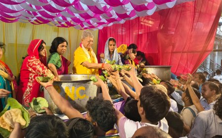 ज्येष्ठ माह के पहले मंगलवार पर चौक स्थित हनुमान मंदिर में विशाल भंडारा, श्रद्धालुओं की उमड़ी भीड़