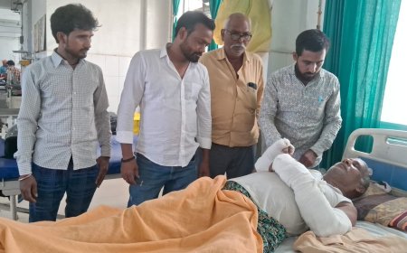 सुबह टहलने निकले बुजुर्ग पर हमला, फायरिंग का आरोप; गंभीर हालत में अस्पताल में भर्ती
