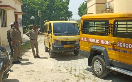 आरटीओ का सुल्तानपुर एआरटीओ कार्यालय पर औचक निरीक्षण, स्कूल वाहनों को लेकर सख्त निर्देश