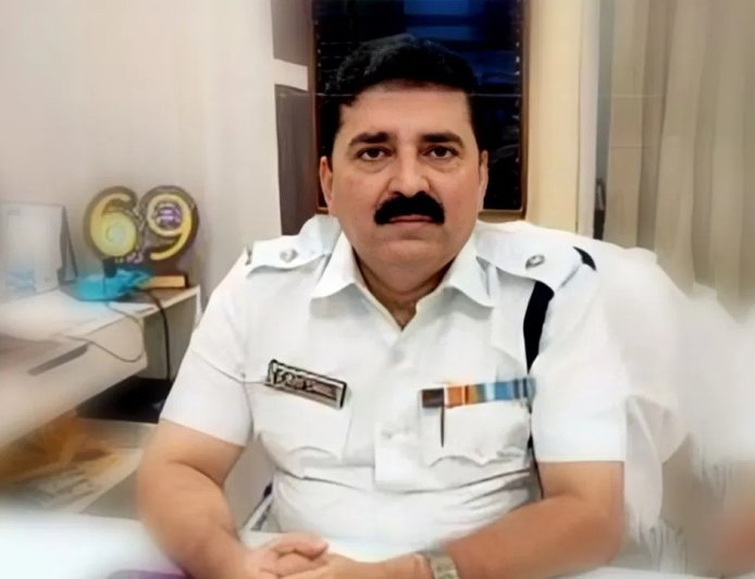 कोलकाता DCP के खिलाफ ED का लुकआउट नोटिस, देश छोड़कर भागने का शक, सोना पप्पू सिंडिकेट से जुड़ा है नाम