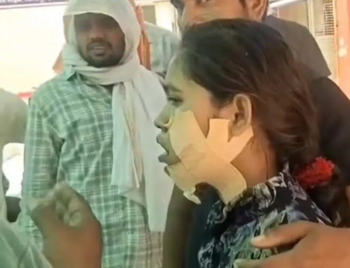 दर्द था दाएं जबड़े में, डॉक्टर ने कर दिया बाएं का ऑपरेशन… विरोध करने पर कर दी पिटाई
