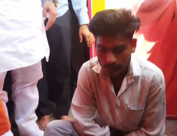 नौकरी का झांसा देकर ले गया कश्मीर, फिर कराया धर्म परिवर्तन… 4 साल बाद घर लौटा विशाल उर्फ हमजा