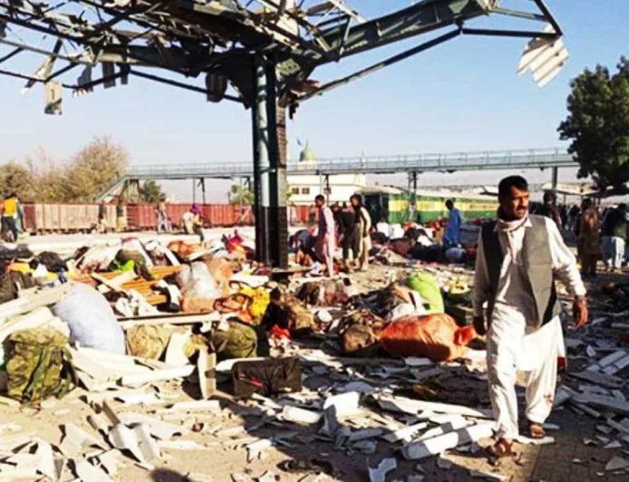 पाकिस्तान के क्वेटा में बड़ा धमाका, पटरी से उतरी ट्रेन  23 लोगों की मौत, 47 घायल