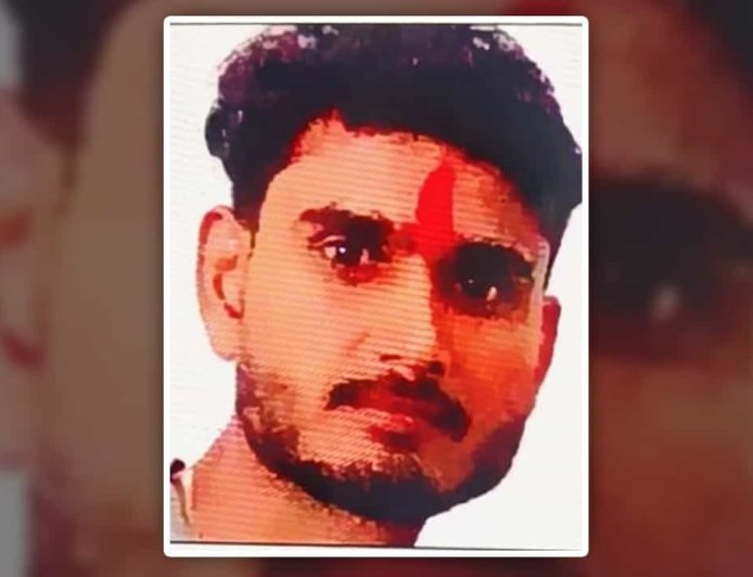 पति को पहले लगाया करंट, फिर जबरन दिया जहर... घर में प्रेमियों संग पार्टी करती रही पत्नी