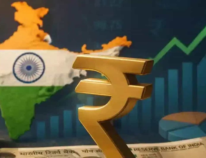 डॉलर के सामने रुपया बना सिकंदर… 3 दिन में जोरदार उछाल, कच्चे तेल की गिरावट से मिली ताकत
