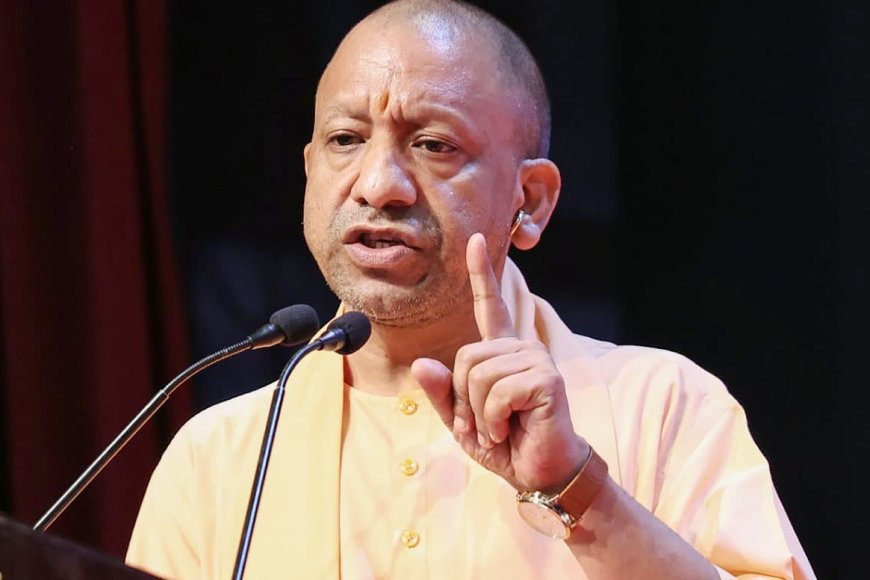यूपी में तबादला एक्सप्रेस तेज… 38 आईएएस अफसर बदले, कई जिलों में नए डीएम तैनात