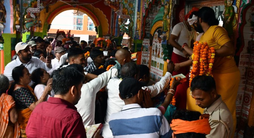 बड़े मंगल पर अयोध्या में आस्था का सैलाब, हनुमान मंदिरों में उमड़ी भक्तों की भारी भीड़