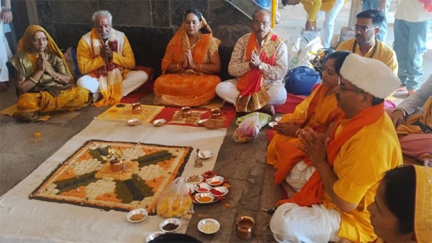 भोजशाला में गूंजे वैदिक मंत्र, हुई वाग्देवी की स्थापना… हाई कोर्ट के फैसले के बाद धार में बड़ा धार्मिक आयोजन