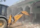 24 करोड़ की जमीन पर बना था मदरसा… 5 बुलडोजर चले, 2 घंटे में जमींदोज; अब फंडिंग की भी होगी जांच