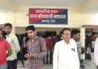 एटा में हथियारों का खुला प्रदर्शन! तमंचे-राइफल से ताबड़तोड़ फायरिंग का वीडियो वायरल, जांच में जुटी पुलिस