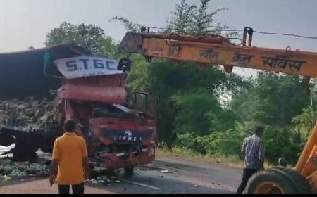 अमेठी में हाईवे पर मौत बनकर आई आमने-सामने की टक्कर, शराब लदी डीसीएम के उड़ गए परखच्चे, 26 वर्षीय चालक की मौके पर मौत