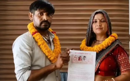 दामाद को हो गया अपनी ही सास से प्यार… पत्नी को छोड़ रचाई कोर्ट मैरिज, 13 सेकेंड का वीडियो वायरल होते ही मच गया बवाल