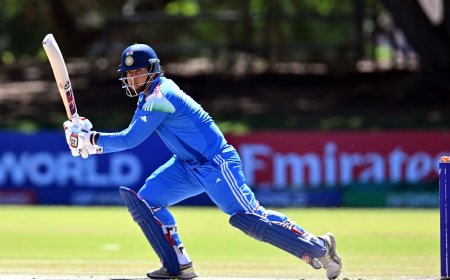 IPL में 776 रन, 72 छक्के... लेकिन श्रीलंका पहुंचते ही फीका पड़ा 15 साल के वैभव सूर्यवंशी का बल्ला, फिर हुए फ्लॉप