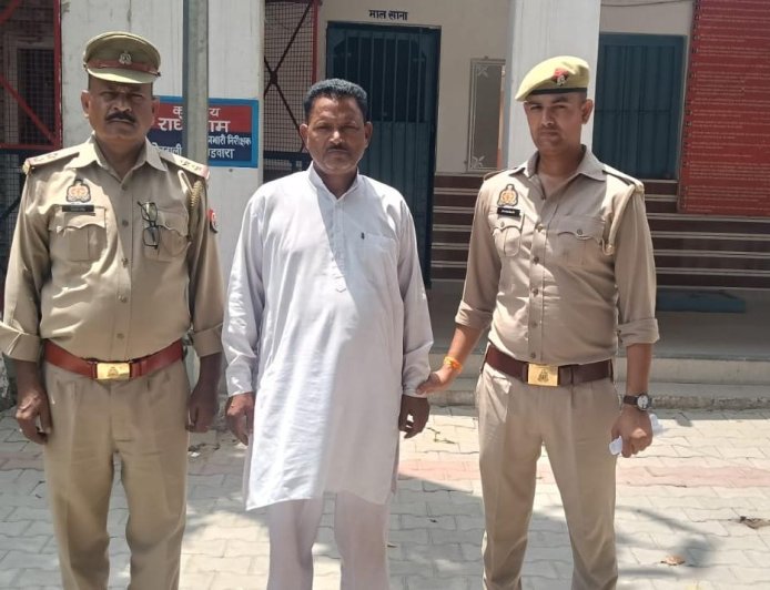 ग्राम प्रधान चुनाव की दुश्मनी में गई 4 साल की मासूम की जान, पुलिस ने मास्टरमाइंड को दबोचा, 5 साल पुरानी रंजिश का हुआ खौफनाक अंत