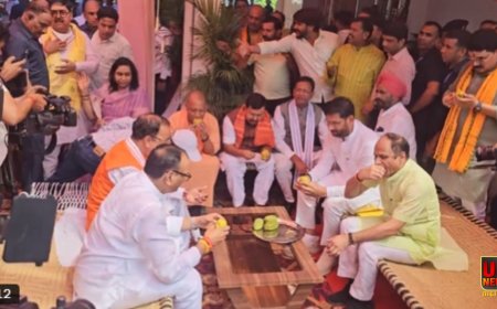 चारपाई पर बैठ नितिन नबीन संग सीएम योगी ने खाए आम, 2027 से पहले यूपी भाजपा ने दिए बड़े संकेत, राष्ट्रीय अध्यक्ष के दौरे पर बढ़ी सियासी गरमाहट 