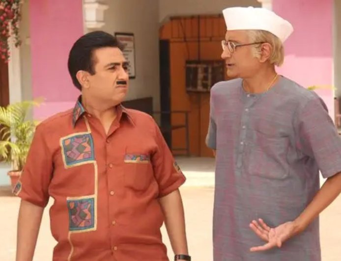 दया के बाद अब TMKOC से गायब हो सकते हैं जेठालाल, शो में नई फैमिली की एंट्री के बाद दिलीप जोशी के ट्रैक को लेकर उठे सवाल, जानिए क्या है पूरा मामला
