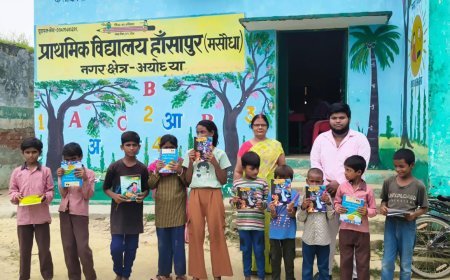 कबाड़ बीनने वाले बच्चों के हाथों में थमी कलम, निःशुल्क स्कूल से पढ़कर 25 बच्चों ने सरकारी विद्यालय में लिया प्रवेश