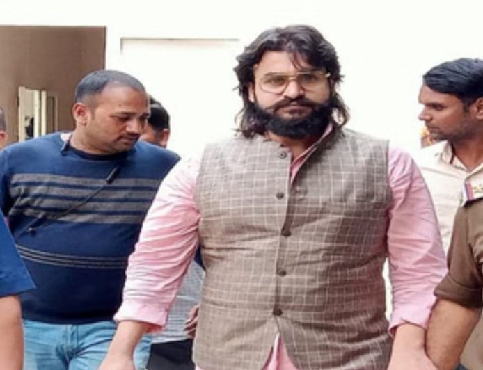 'मुख्तार का बेटा हूं, खून की आखिरी बूंद तक दूंगा साथ' गाजीपुर में गरजे अब्बास अंसारी, बोले- जो दुनिया में आया है, उसे एक दिन जाना है